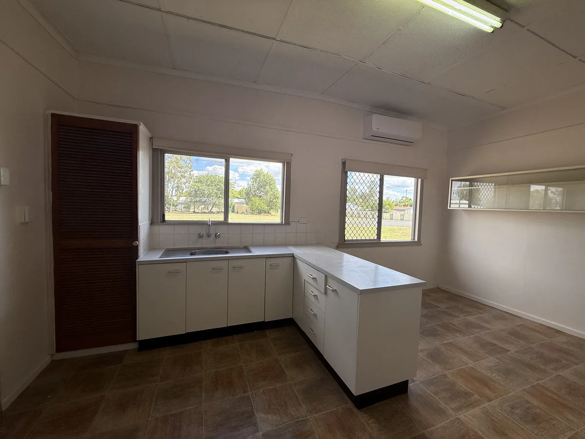 Additional image 3 of 13 Delacy Street, Kaimkillenbun QLD 4406