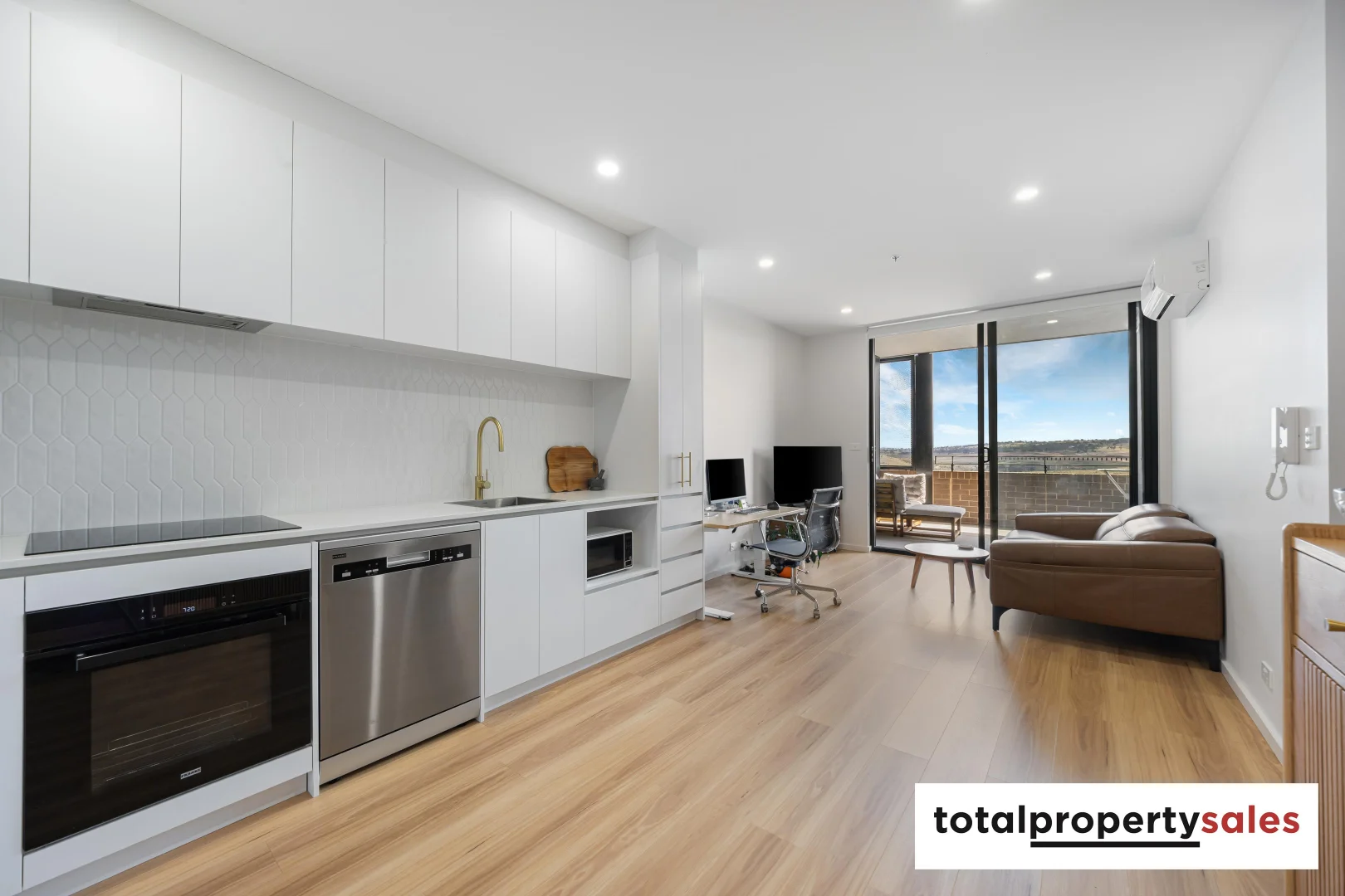 Additional image 3 of 30/2 McMichael Terrace, Denman Prospect ACT 2611