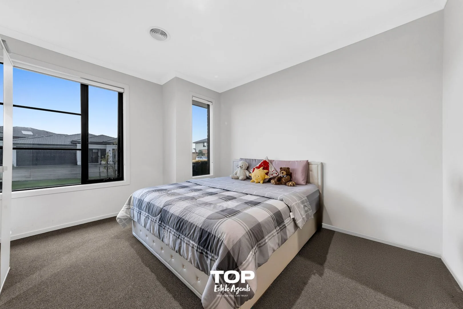 Additional image 10 of 6 Forage Street, Officer VIC 3809