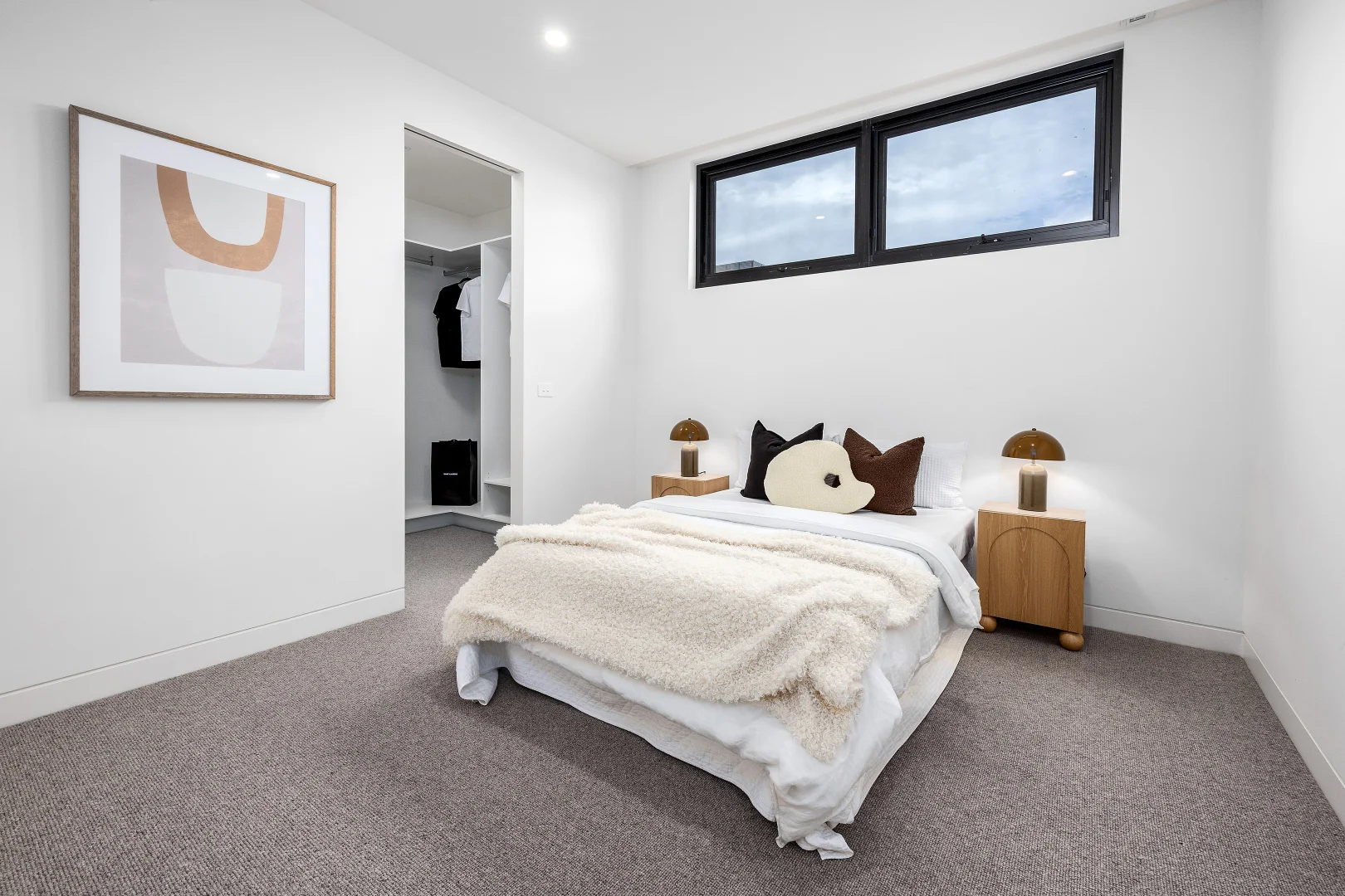 Additional image 11 of 2/32 Kambrook Road, Caulfield North VIC 3161