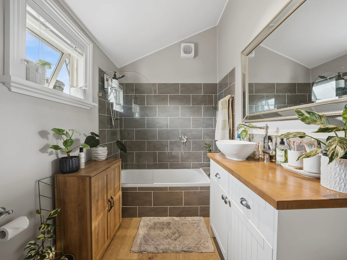 Additional image 14 of 1/16 Regina Street, Glenorchy TAS 7010