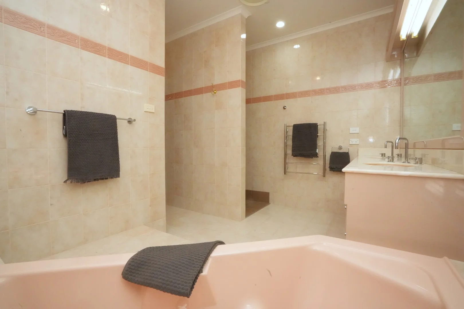 Additional image 15 of 14 Doolan Crescent, Griffith NSW 2680