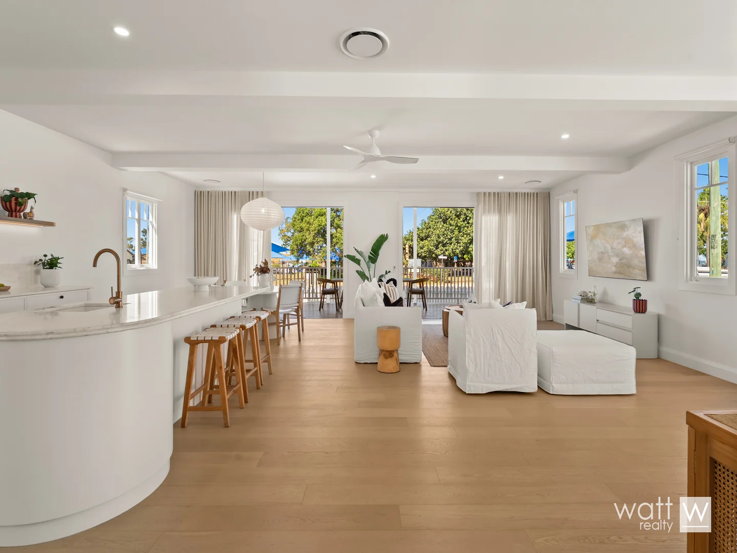 Additional image 2 of 190 Flinders Parade, Sandgate QLD 4017