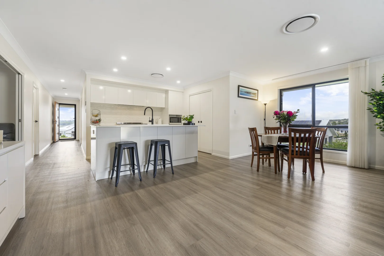 Additional image 5 of 1 Seniah Court, Meringandan West QLD 4352