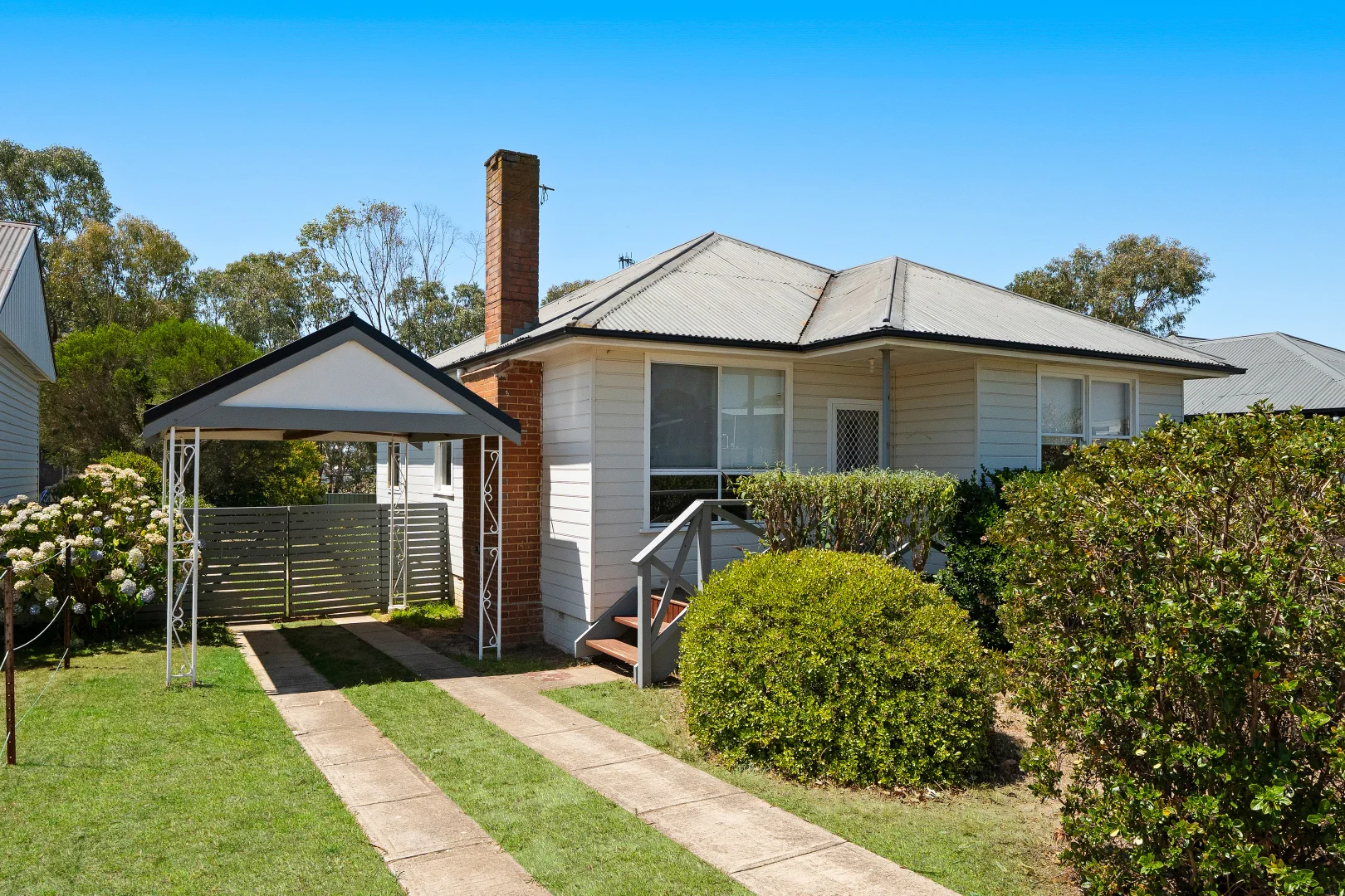 Additional image 2 of 107 Finlay Road, Goulburn NSW 2580