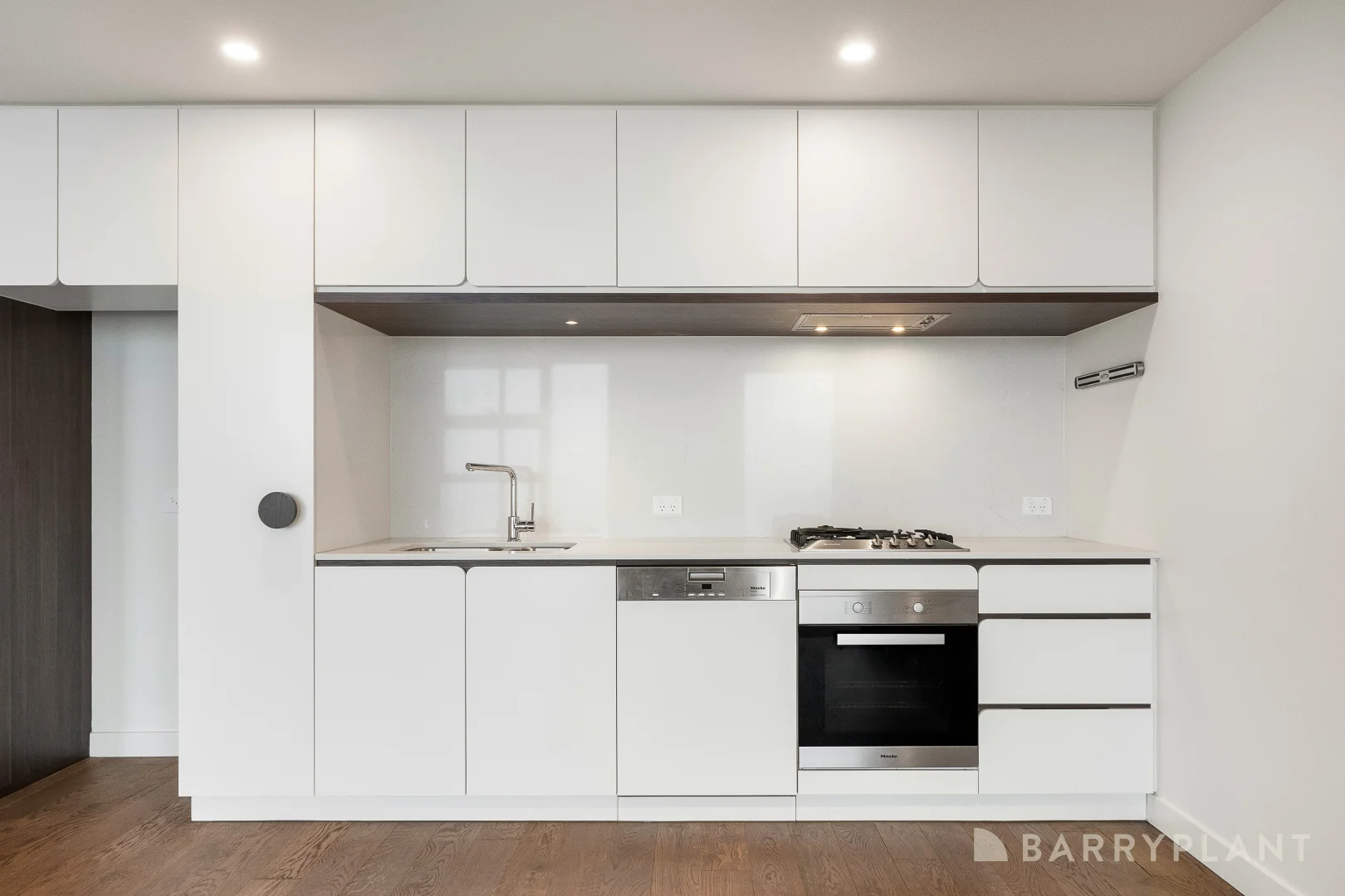 Additional image 2 of 901/642 Doncaster Road, Doncaster VIC 3108