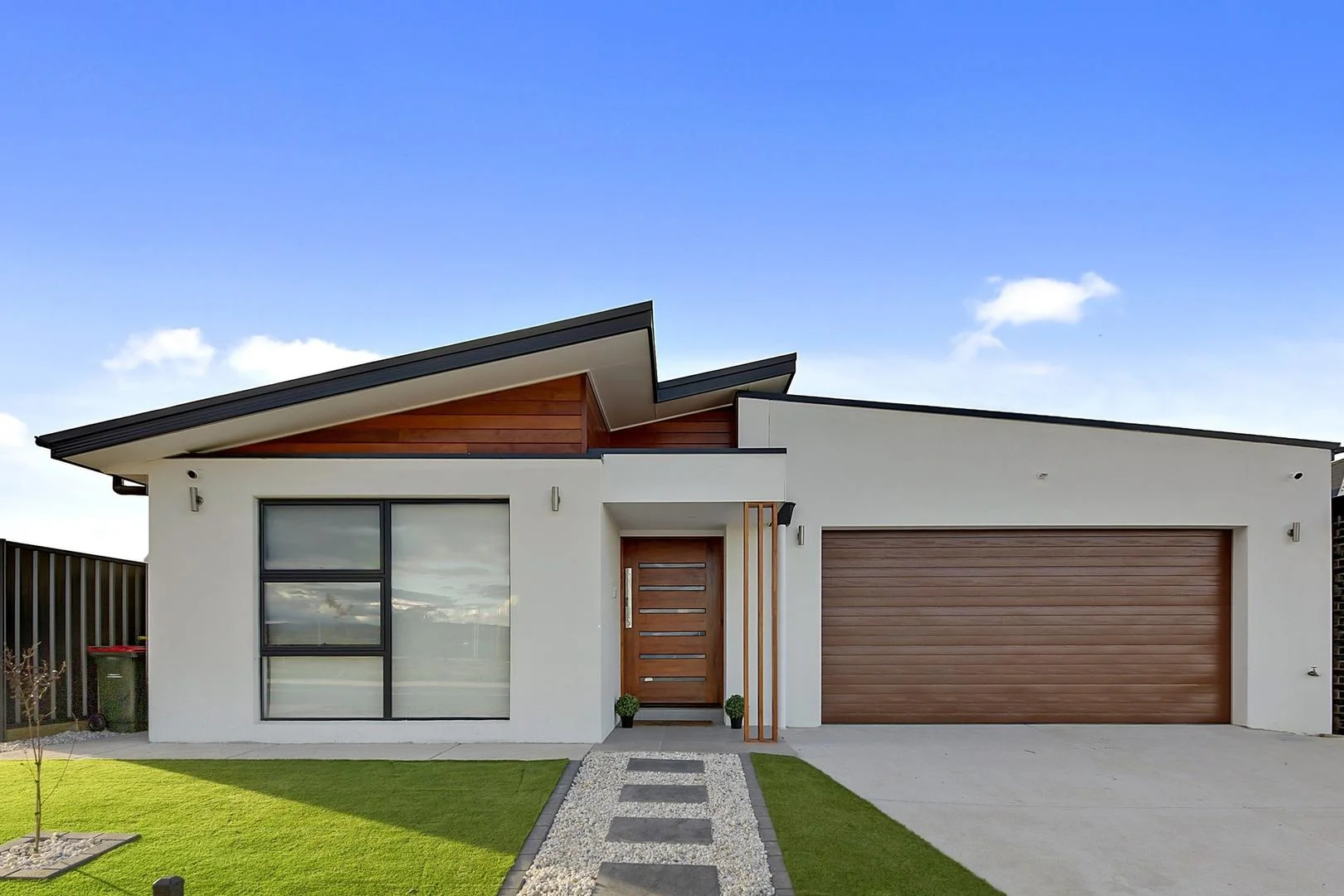 Additional image 2 of Macnamara ACT 2615