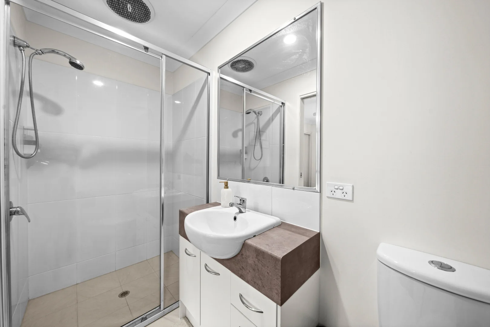 Additional image 18 of 3/20 Jimmy Road, Coomera QLD 4209