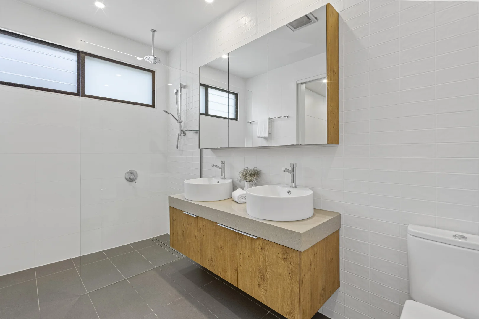 Additional image 12 of 10 Ironside St, St Lucia QLD 4067