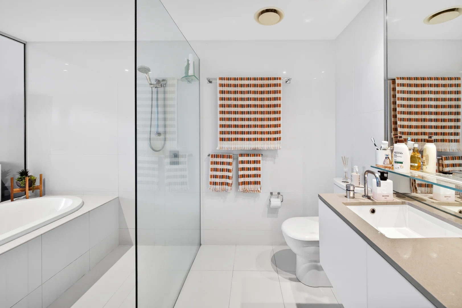 Additional image 17 of 2276/9 Ferny Avenue, Surfers Paradise QLD 4217
