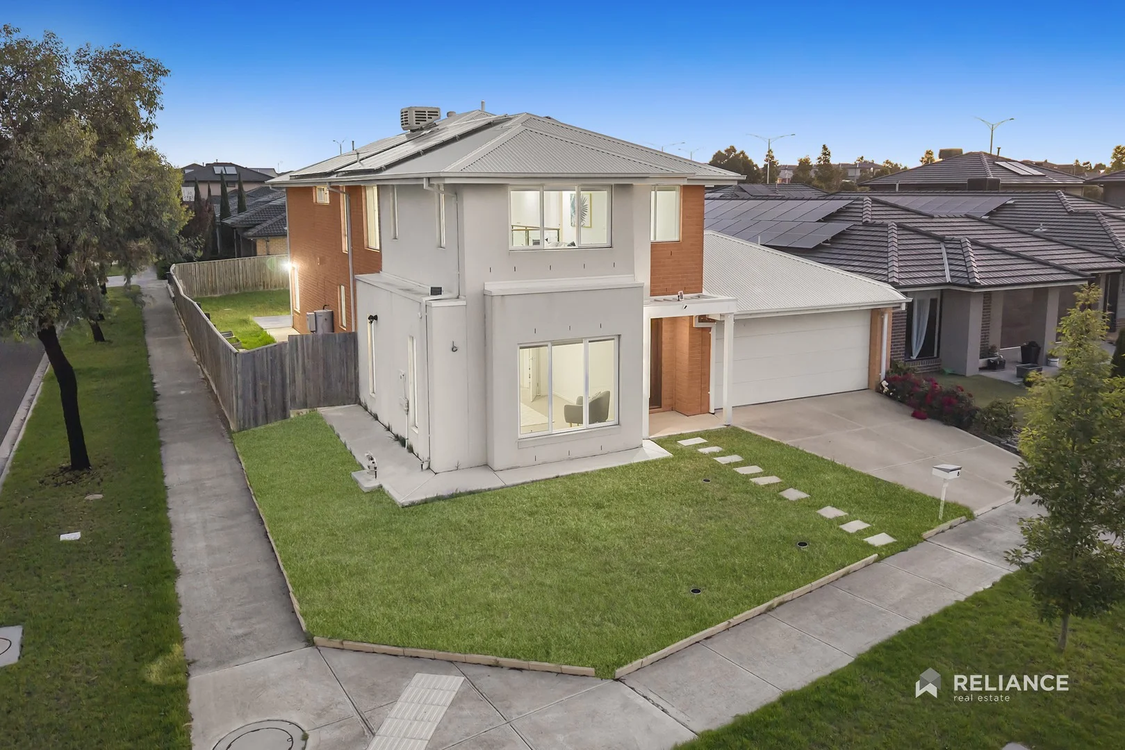 8 Heathwren View, Werribee VIC 3030