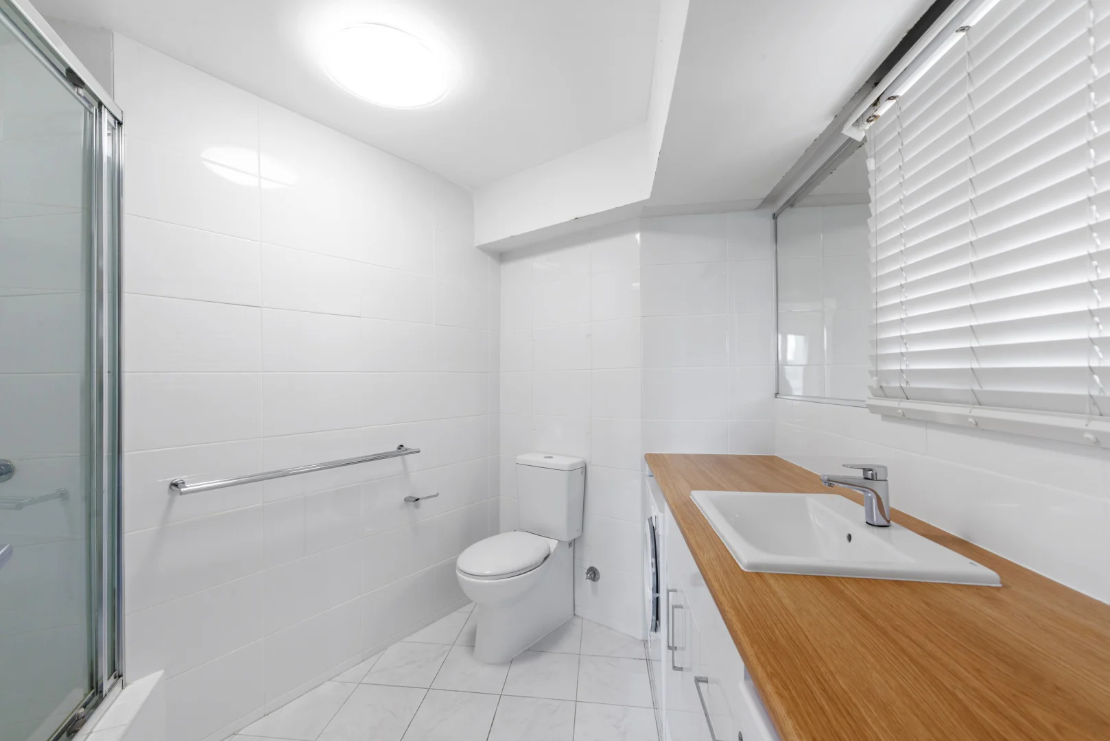 Additional image 12 of 402/8 Trickett Street, Surfers Paradise QLD 4217