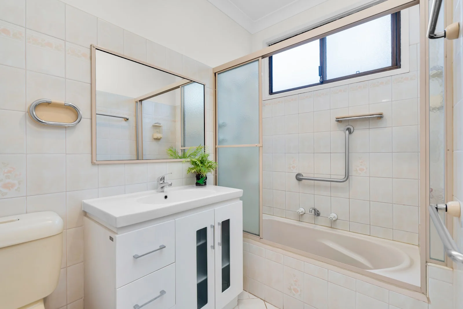 Additional image 7 of 52 Stewart Avenue, Hammondville NSW 2170