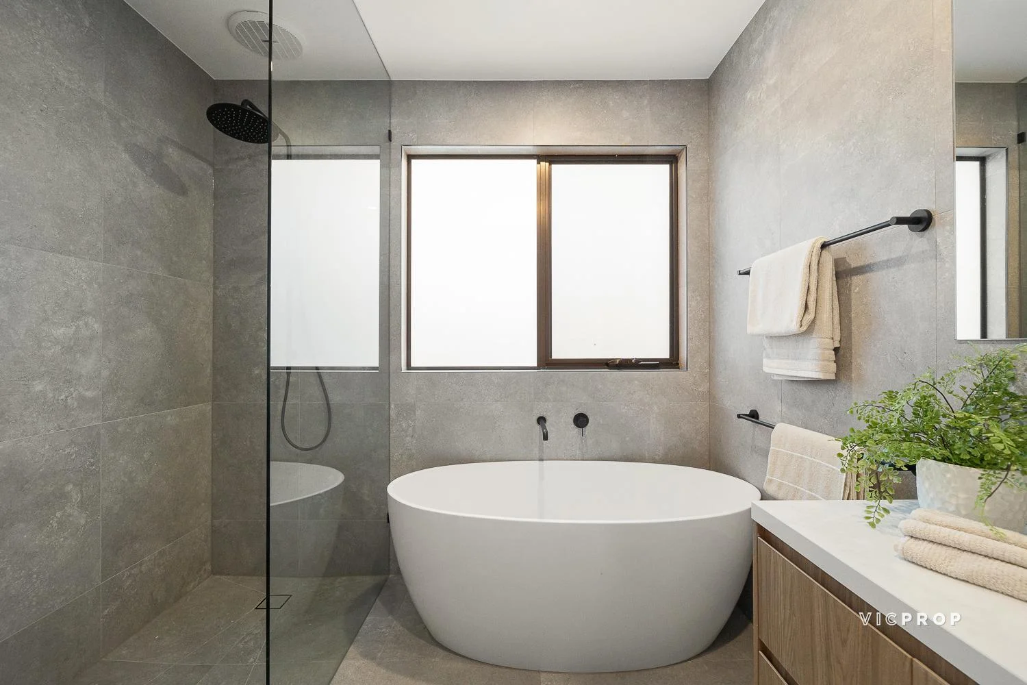 Additional image 10 of 128a Beverley Street, Doncaster East VIC 3109