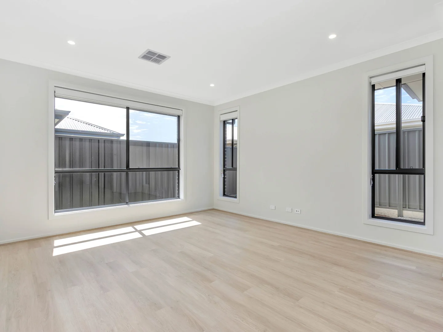 Additional image 5 of 3 Rhea Crescent, Munno Para Downs SA 5115