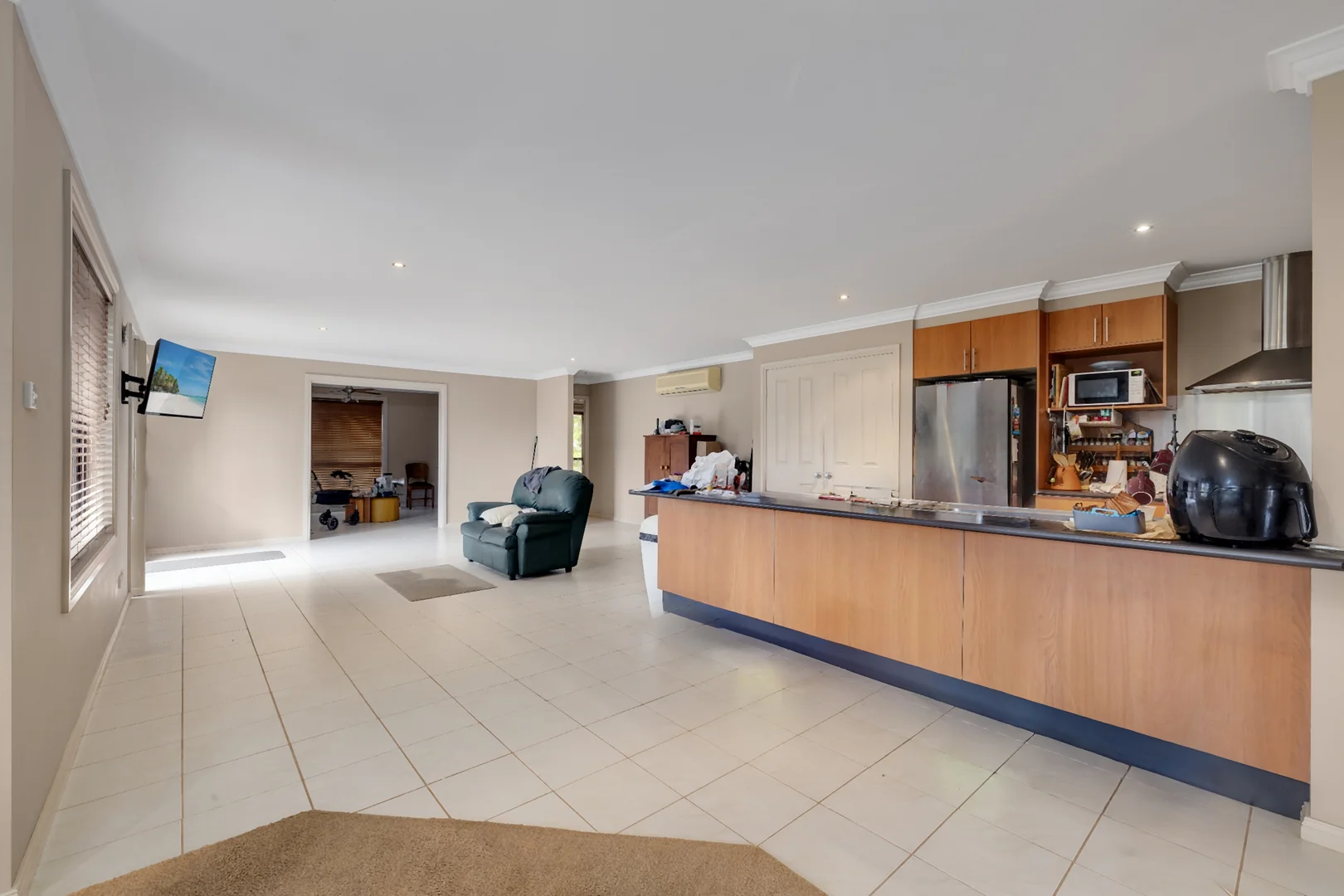 Additional image 3 of 23 Ironbark Crescent, Yarravel NSW 2440
