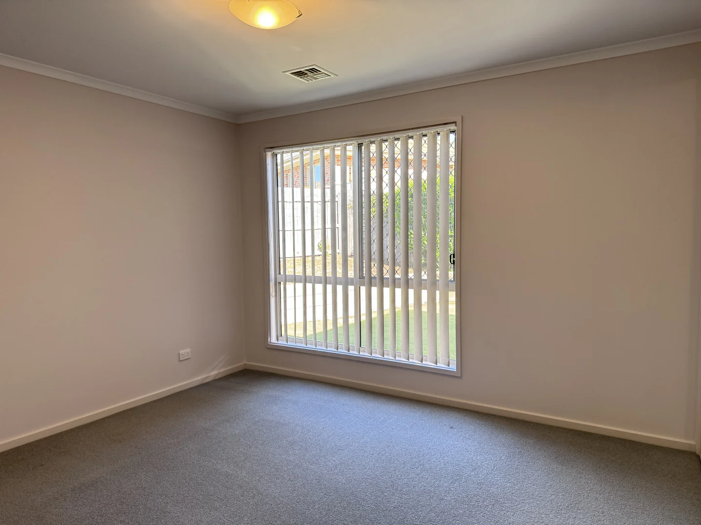 Additional image 5 of Harrison ACT 2914