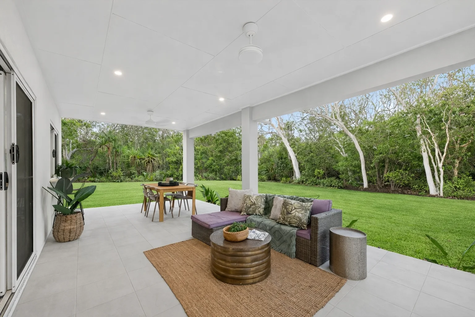 Additional image 16 of 295 Ocean Parade, Balgal Beach QLD 4816