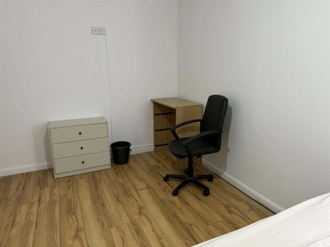 Chelsea Grove Room 7, Newcastle Upon Tyne NE4
