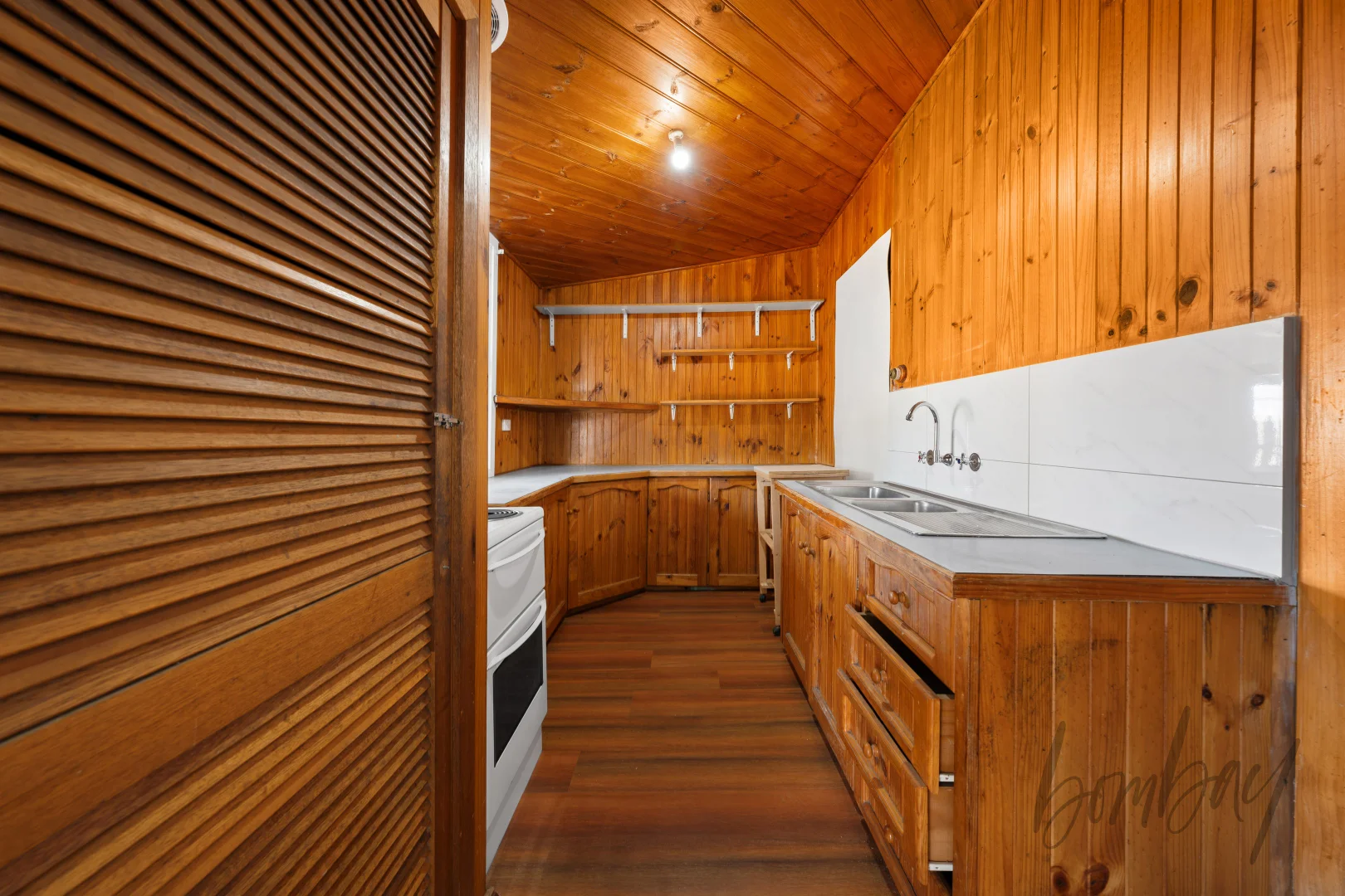 Additional image 3 of 14 Sutherland Street,, Broadford VIC 3658