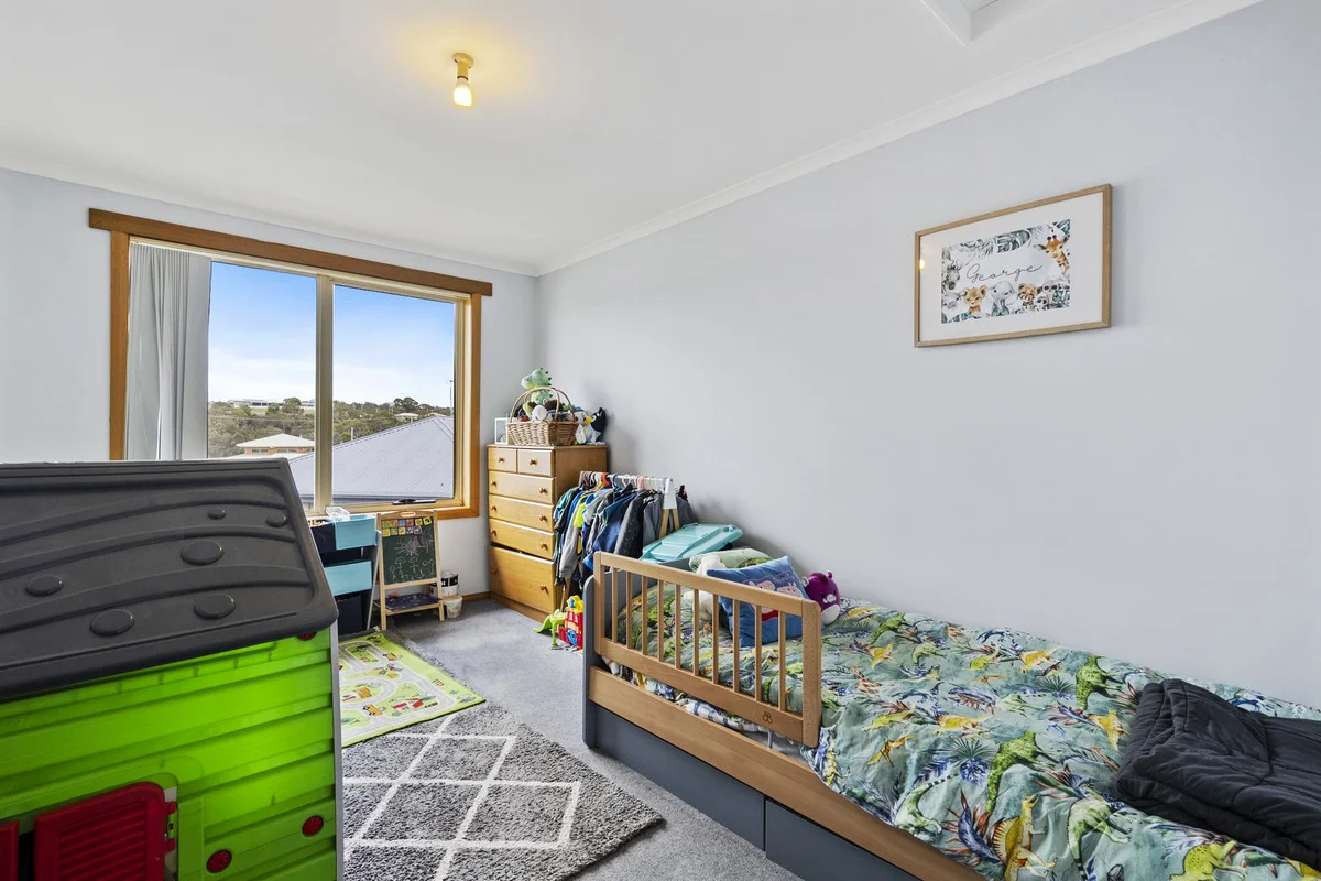 Additional image 16 of 8 Sunny View Avenue, Swansea TAS 7190