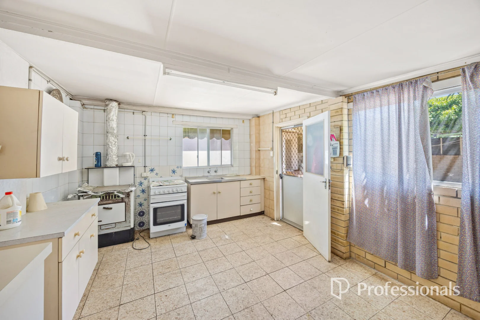Additional image 10 of 4 Sayer Street, Midland WA 6056