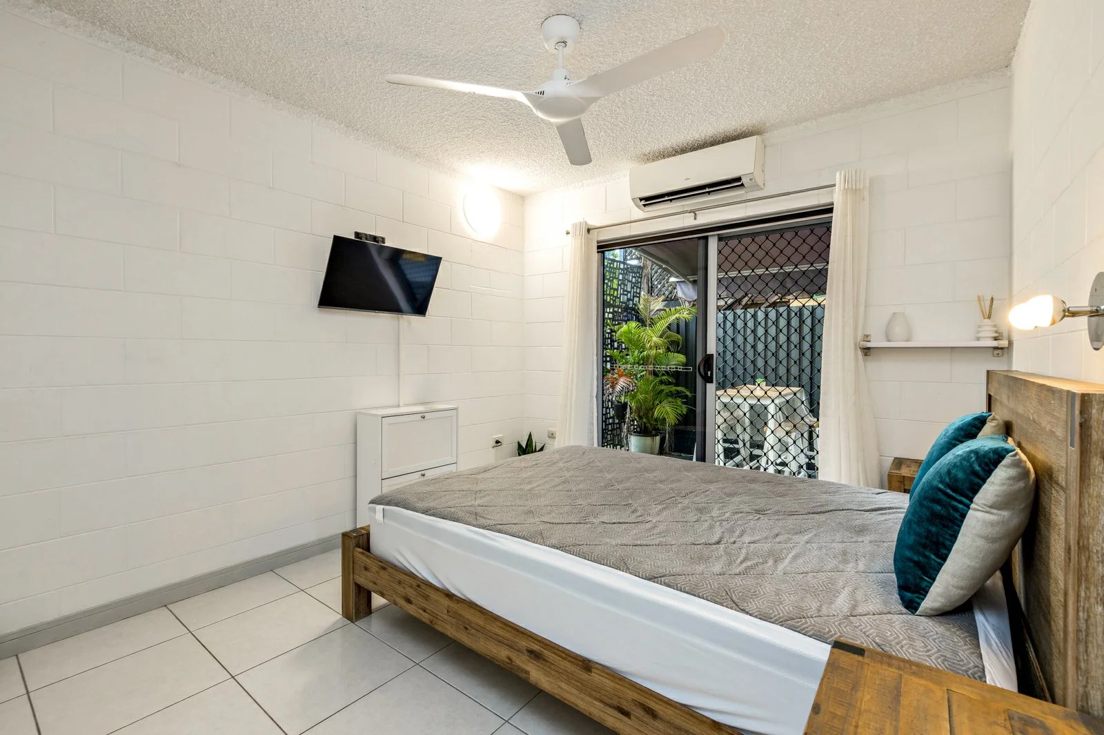 Additional image 5 of 1/281 Lake Street, Cairns North QLD 4870