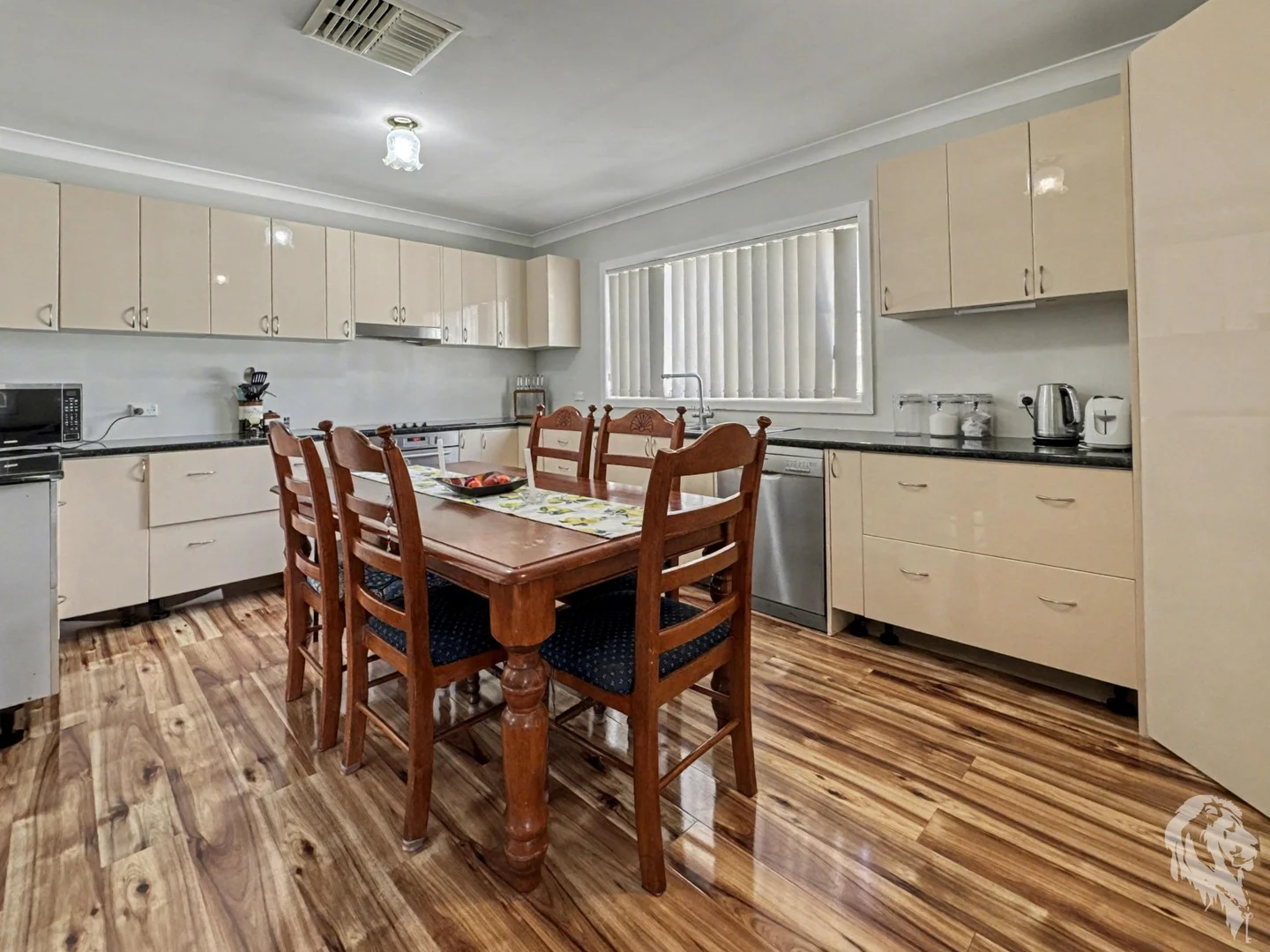 73 Peele Street, Narrabri NSW 2390