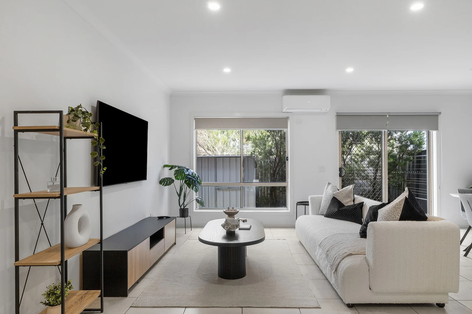 Additional image 2 of 2/24 Ryrie Grove, Wollert VIC 3750