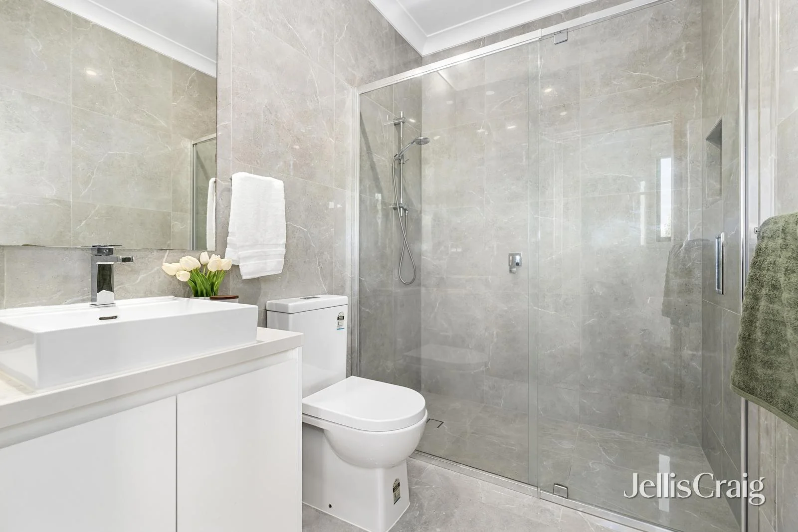 Additional image 8 of 12B Carolina Street, Mount Waverley VIC 3149