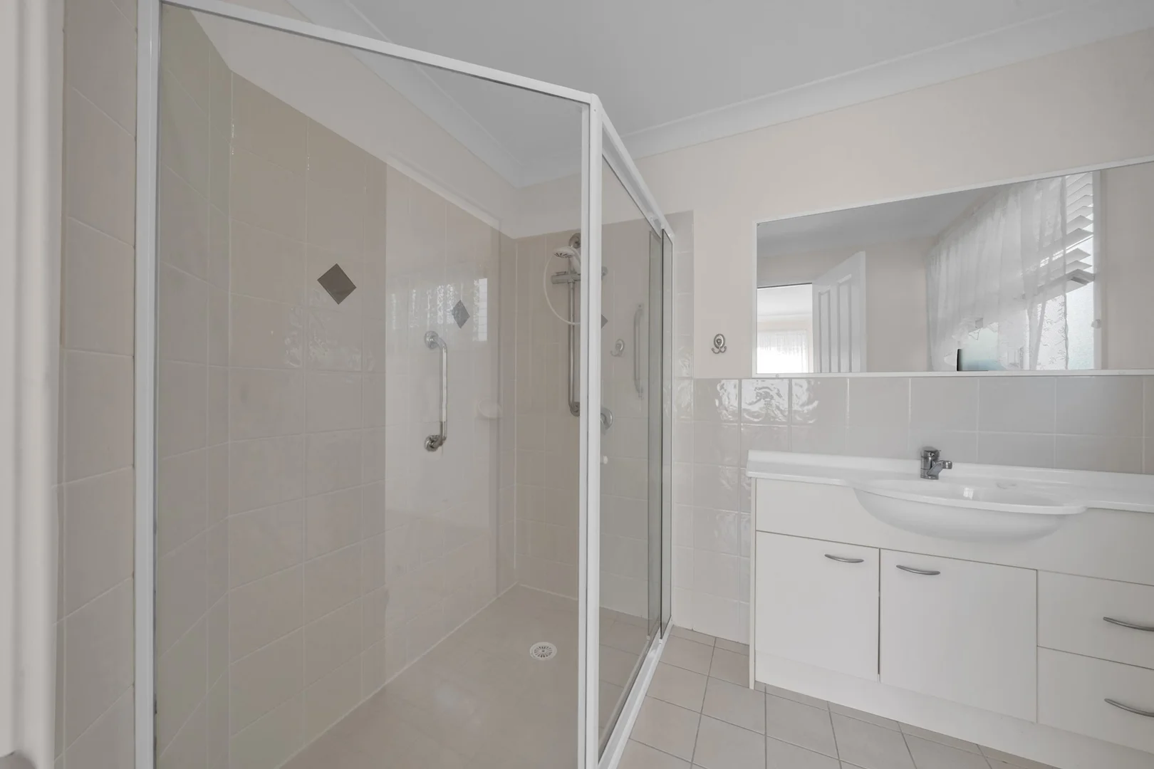 Additional image 11 of 105/2 Saliena Avenue, Lake Munmorah NSW 2259