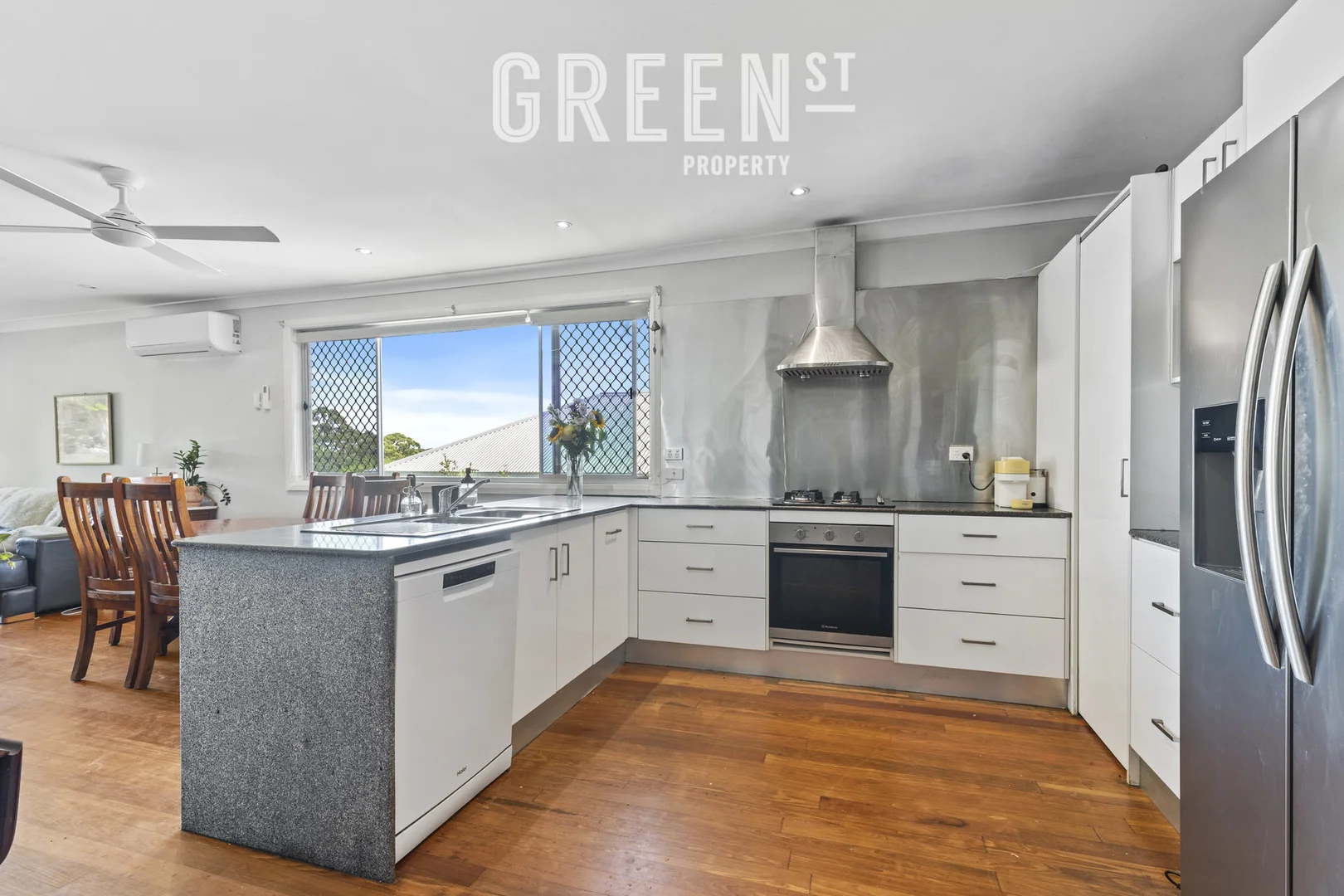 Additional image 4 of 32 Hillsborough Road, Charlestown NSW 2290