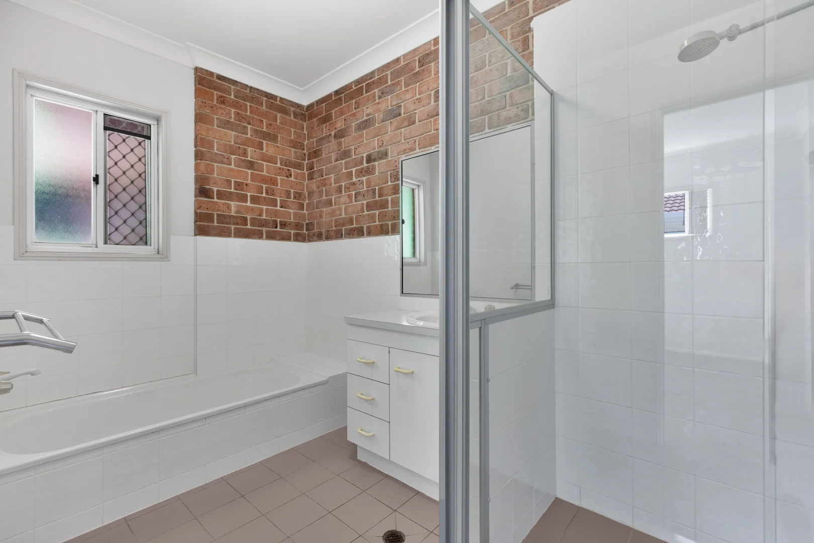 Additional image 14 of 3/49 Prince Edward Parade, Redcliffe QLD 4020