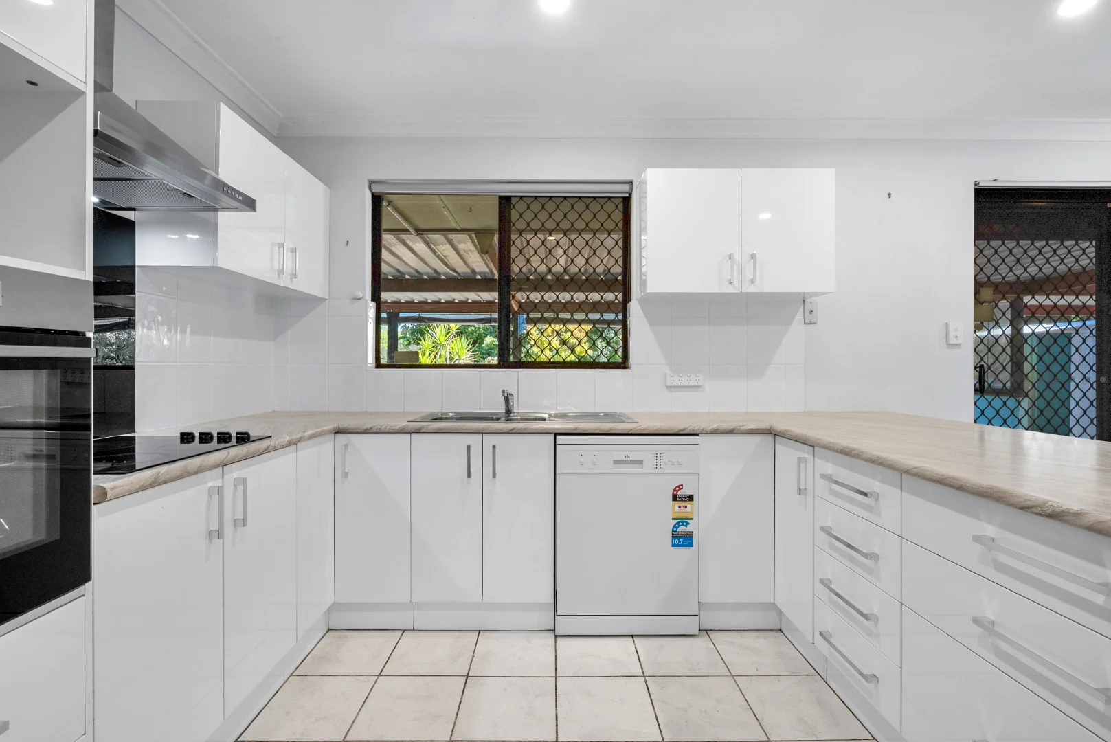 Additional image 10 of 6 Hennessy Way, Rockingham WA 6168