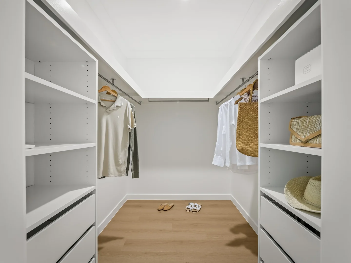 Additional image 16 of 2/111 Pohlman Street, Southport QLD 4215