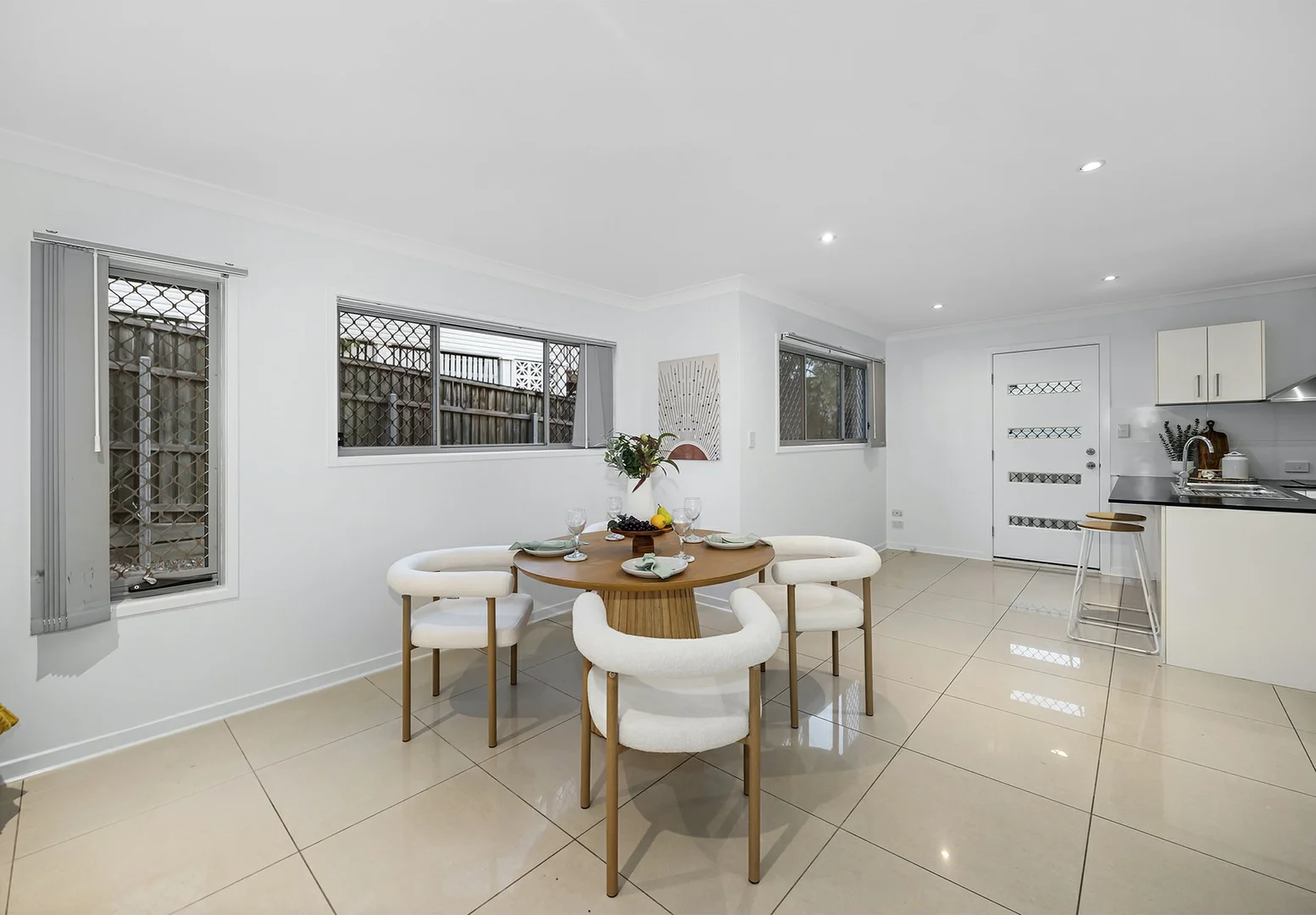 Additional image 6 of 2/11 Rise Street, Mount Gravatt East QLD 4122