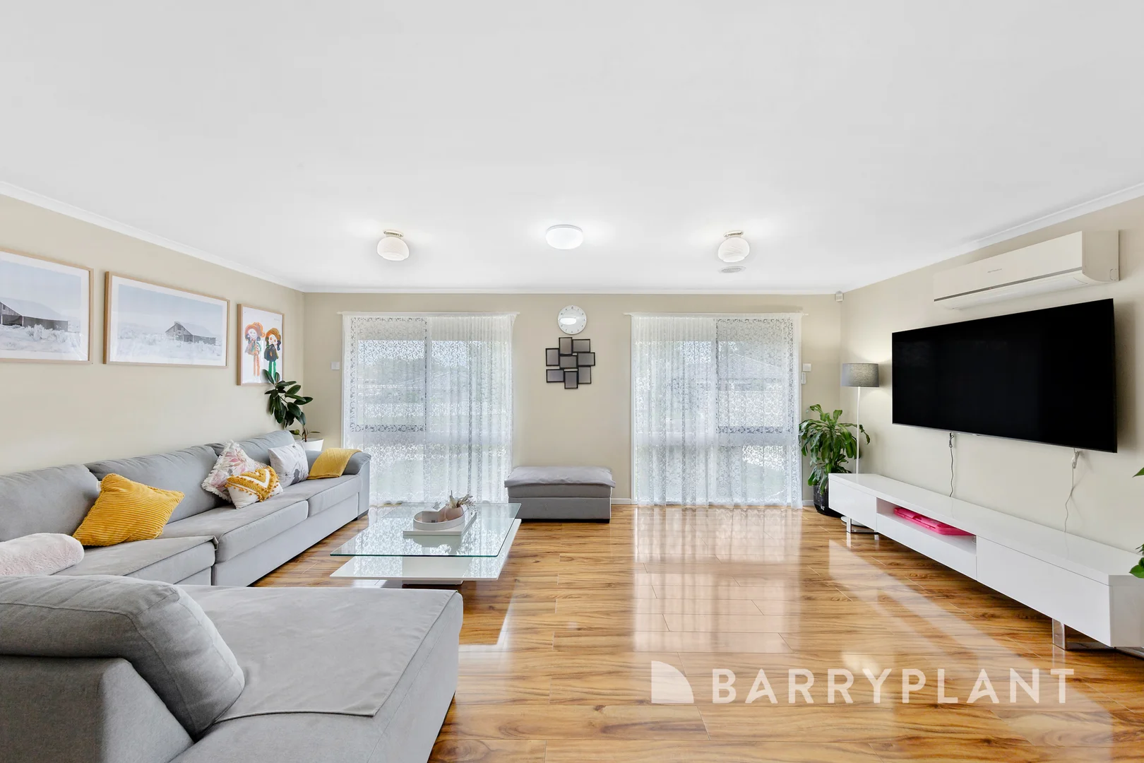 21 Tremaine Avenue, Kings Park VIC 3021