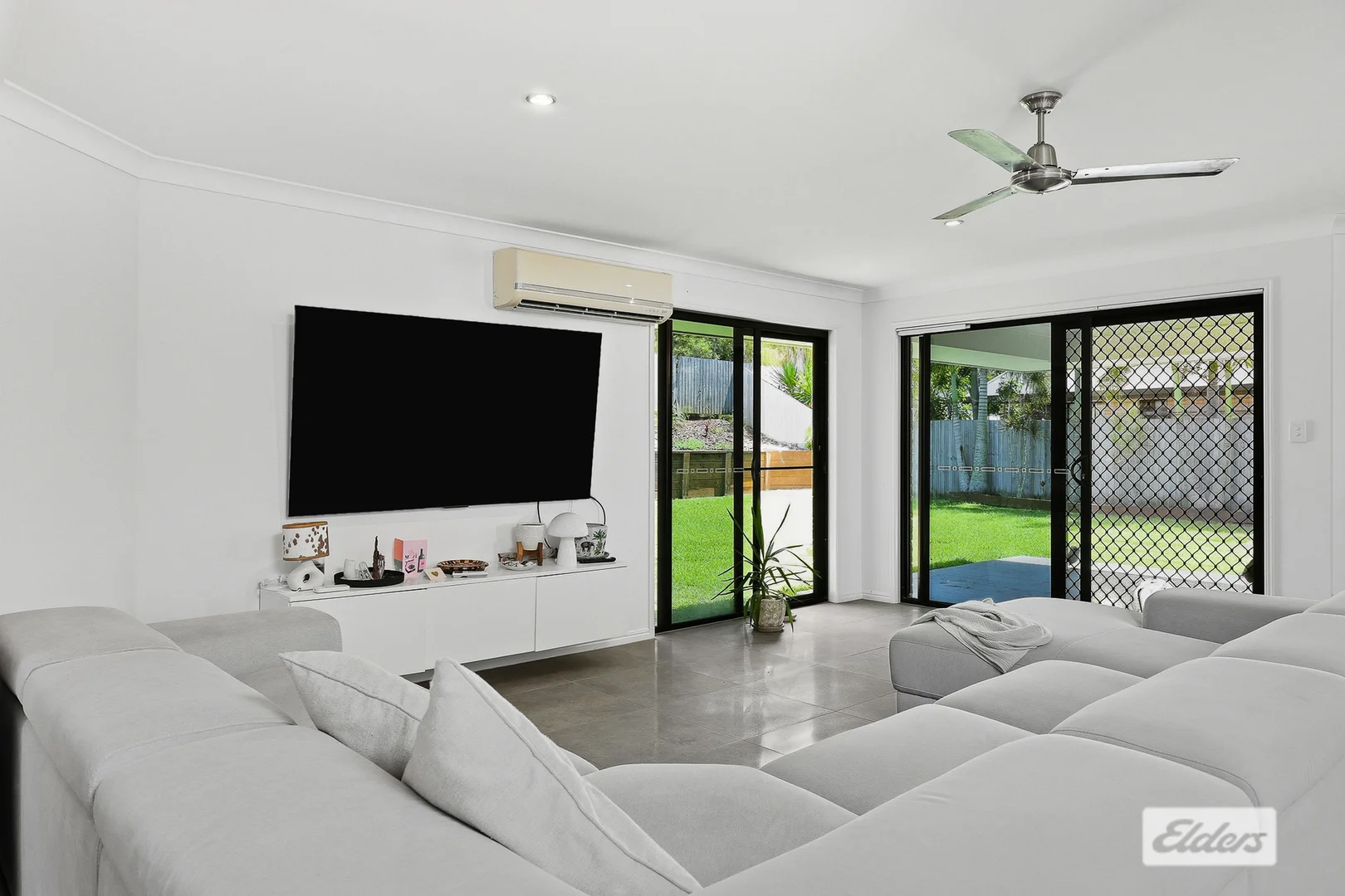 Additional image 3 of 14 Bells Court, Rosslyn QLD 4703