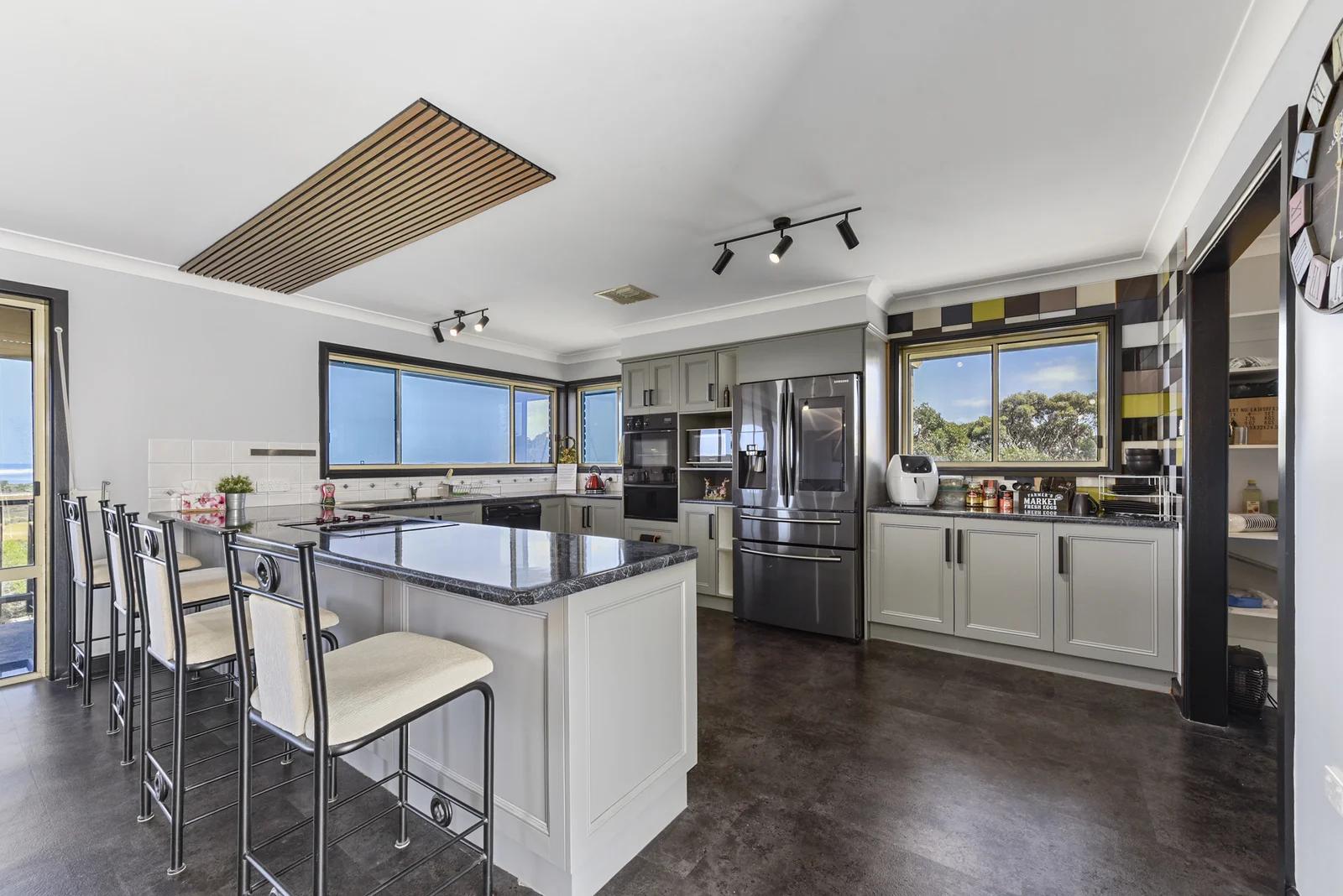 Additional image 8 of 1 Keil Drive, Nelson VIC 3292