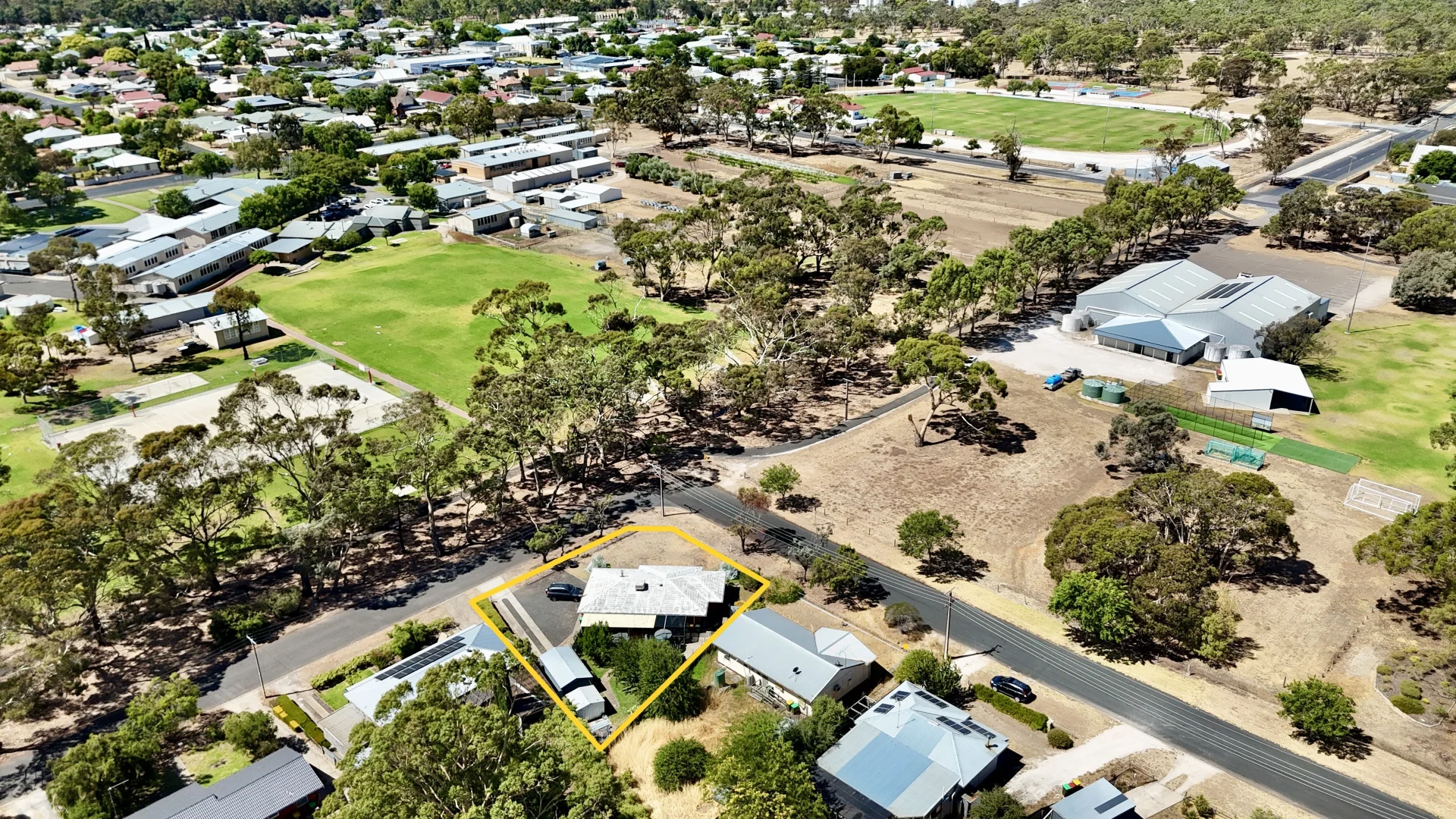 Additional image 19 of 44 Victoria Parade, Bordertown SA 5268