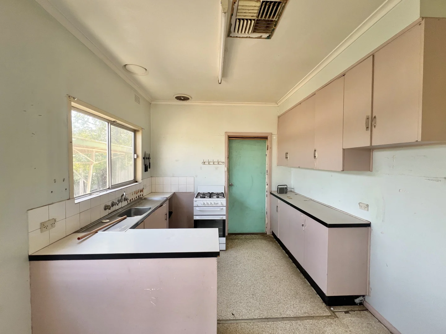 Additional image 7 of 3 Wollamai St, Finley NSW 2713