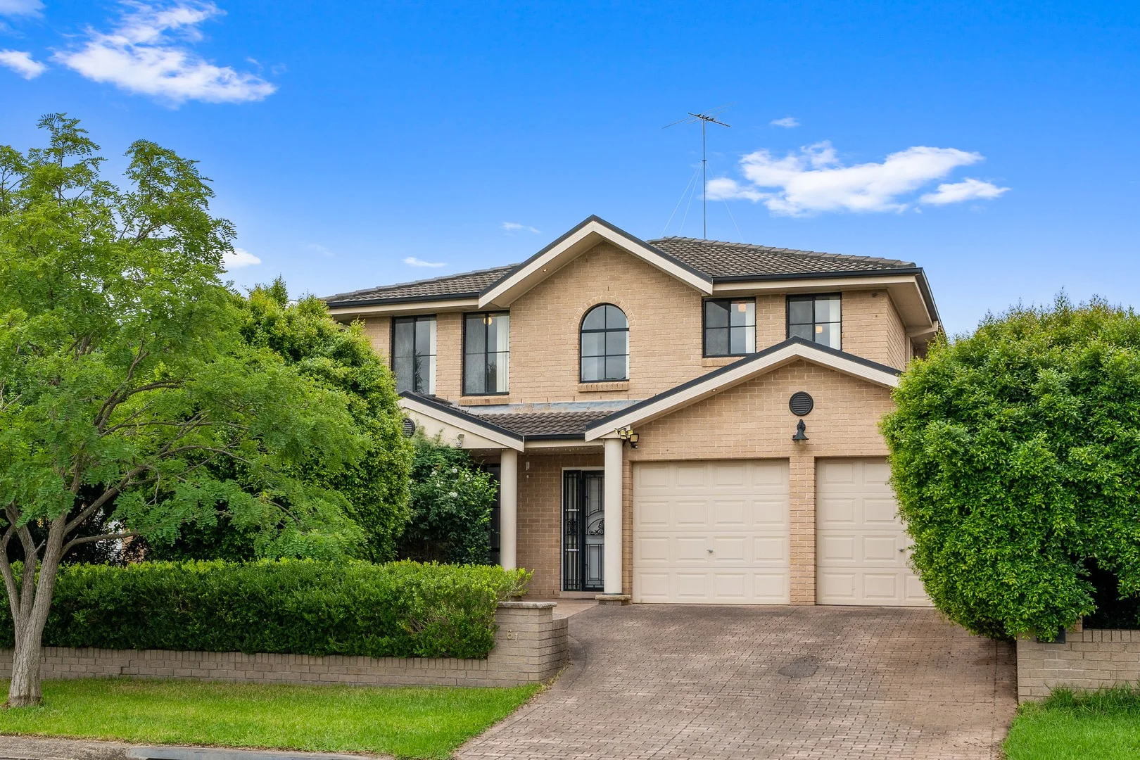 61 Kukundi Drive, Glenmore Park NSW 2745