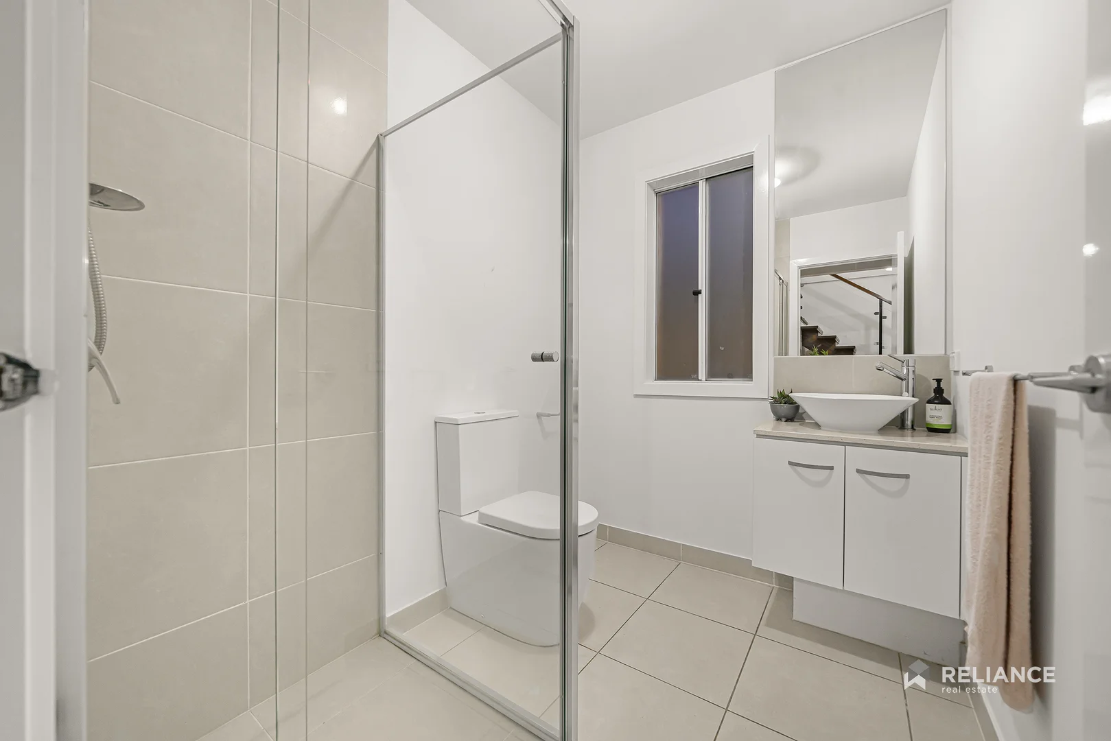 Additional image 25 of 8 Heathwren View, Werribee VIC 3030