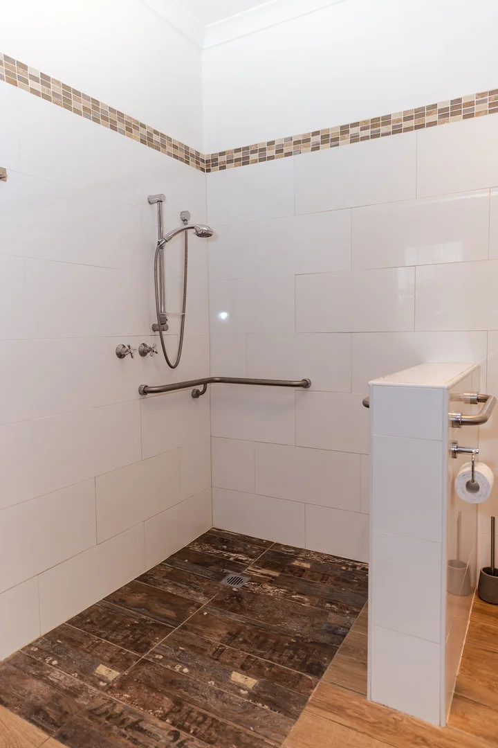 Additional image 11 of 40 Railway Avenue, Merredin WA 6415