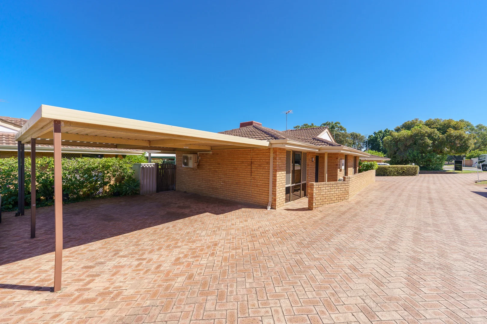 Additional image 3 of 7/28 Marangaroo Drive, Marangaroo WA 6064
