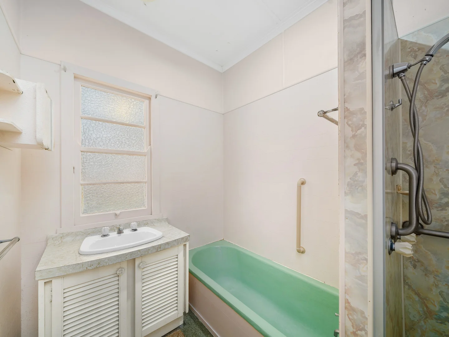 Additional image 11 of 24 Westbrook Street, Woody Point QLD 4019