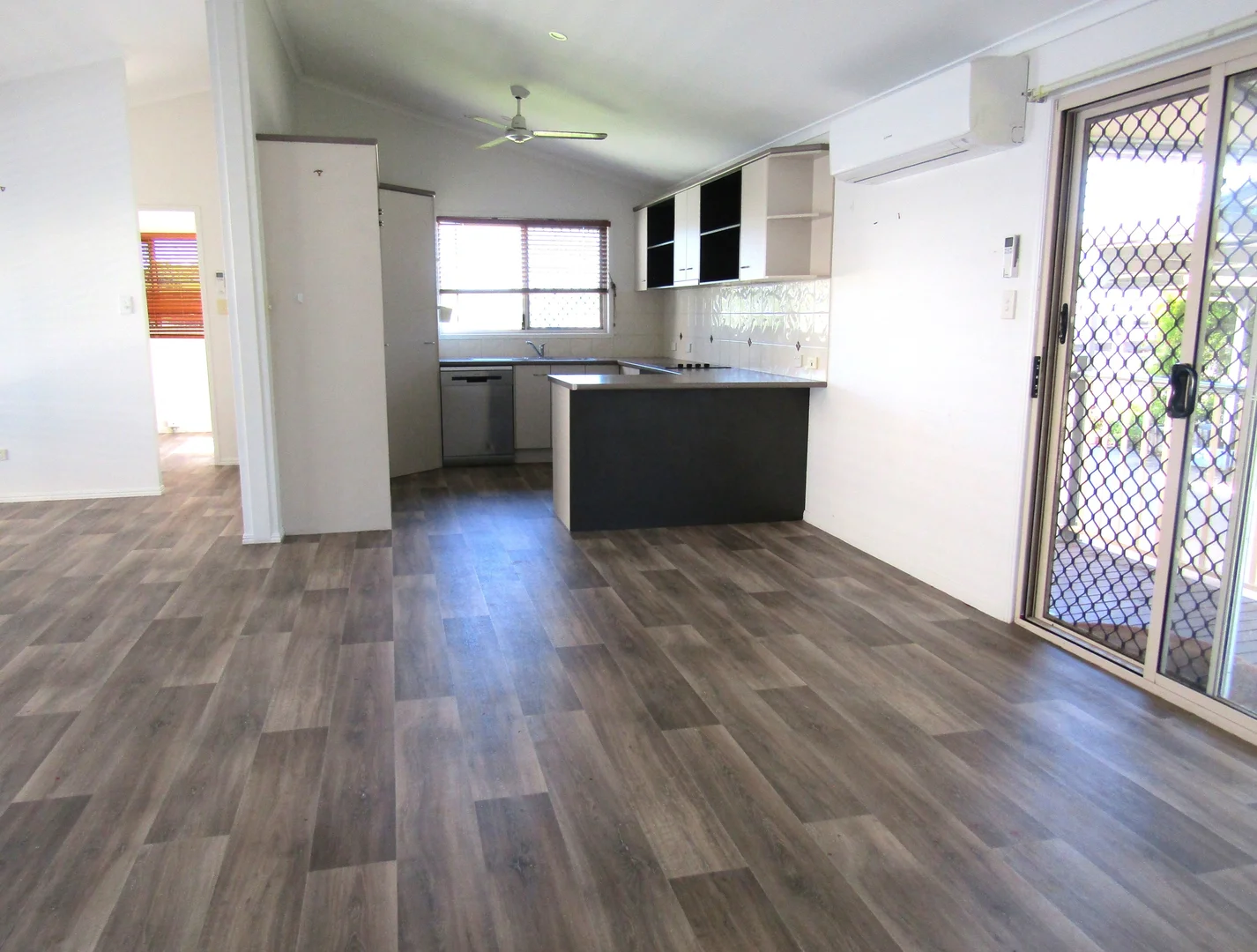 Additional image 5 of 14 Adams Crescent, Blackwater QLD 4717