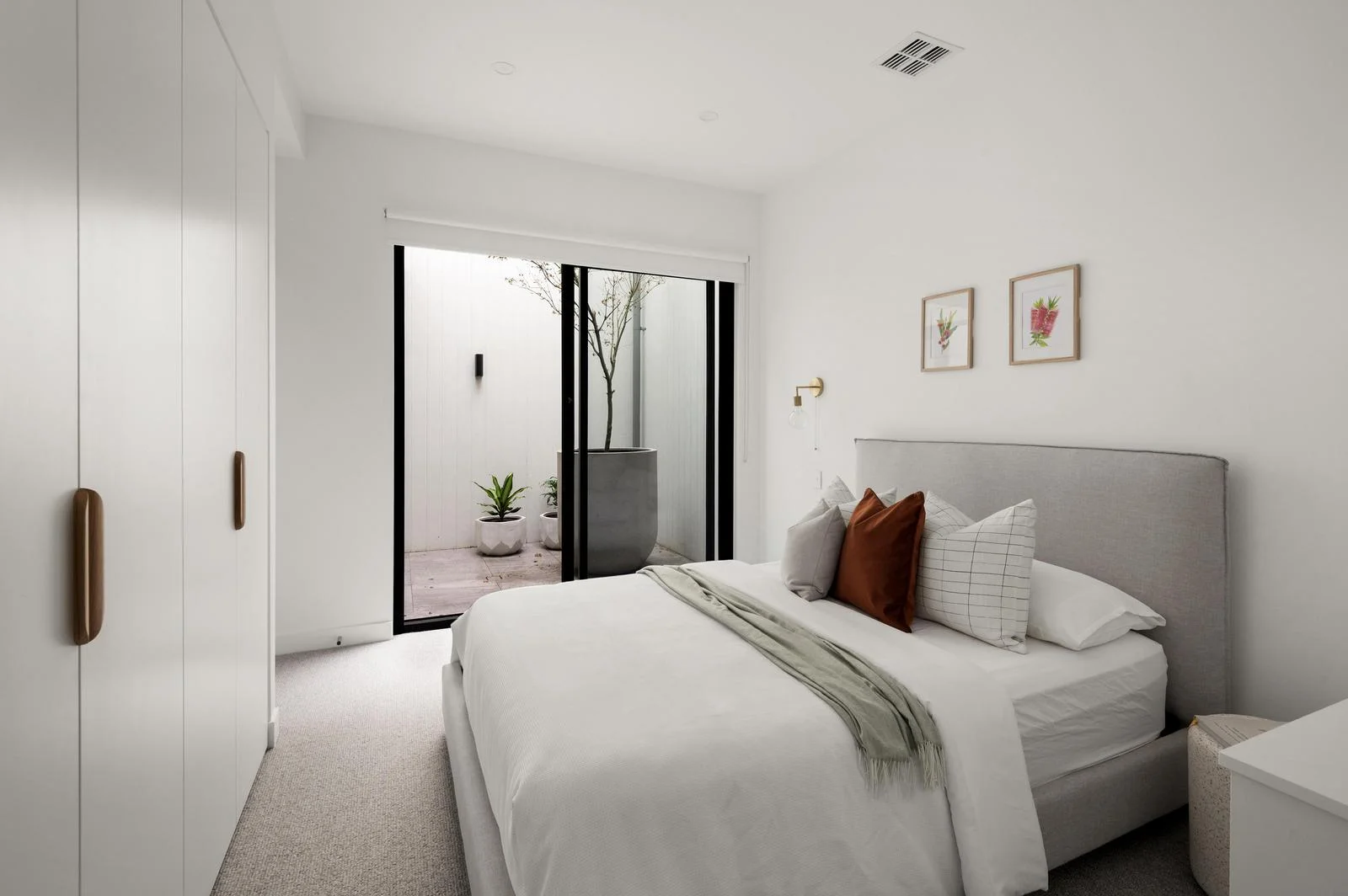 Additional image 5 of 8b Tanner Grove, Northcote VIC 3070