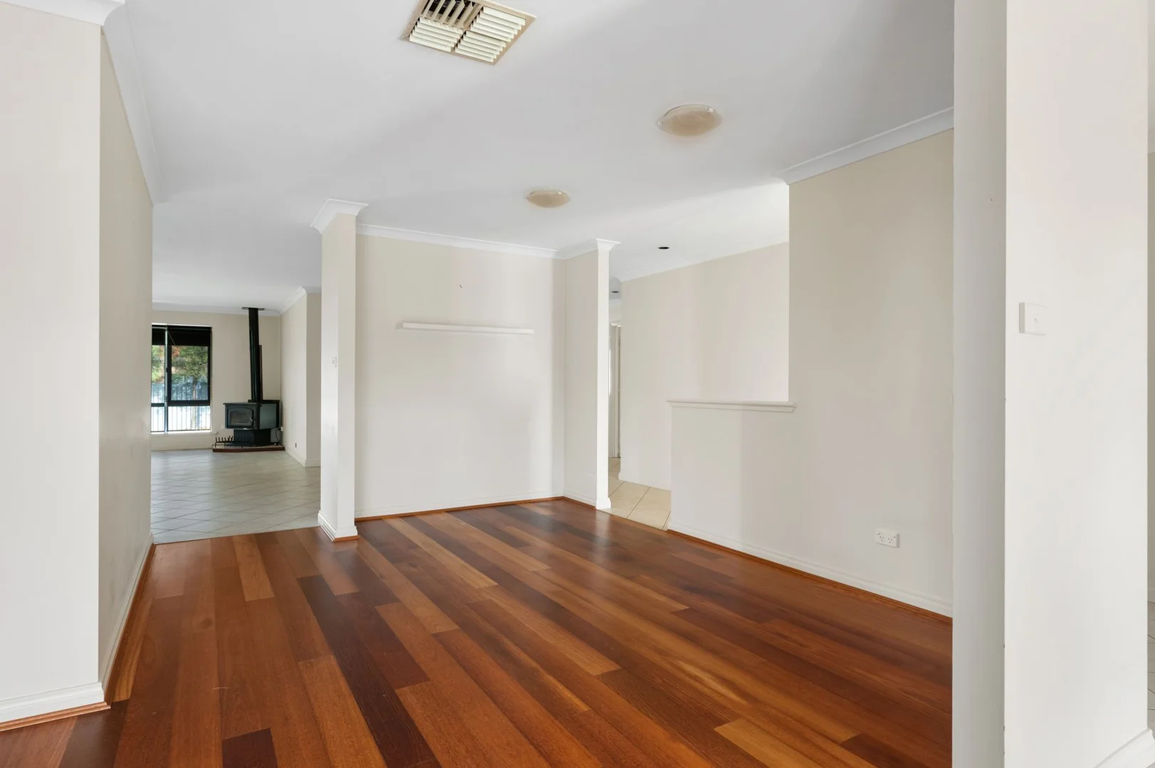 Additional image 3 of 5 Riverina Way, Hannans WA 6430