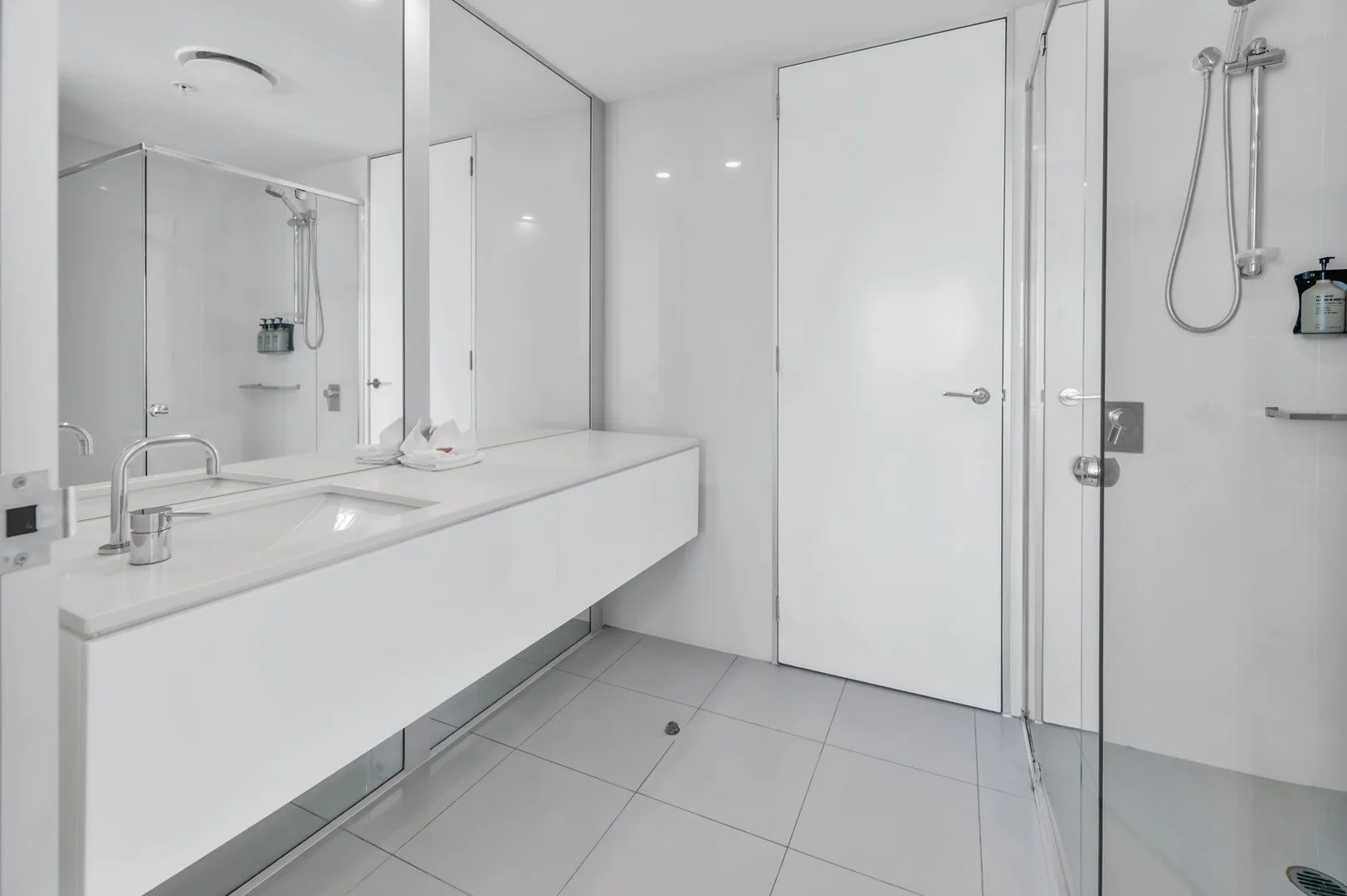 Additional image 17 of UNIT 4501/9 Hamilton Avenue, Surfers Paradise QLD 4217